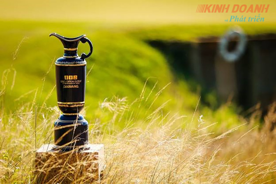 Cúp vô địch của giải BRG Open Golf Championship Đà Nẵng 2022 được lấy ý tưởng từ Claret Jug