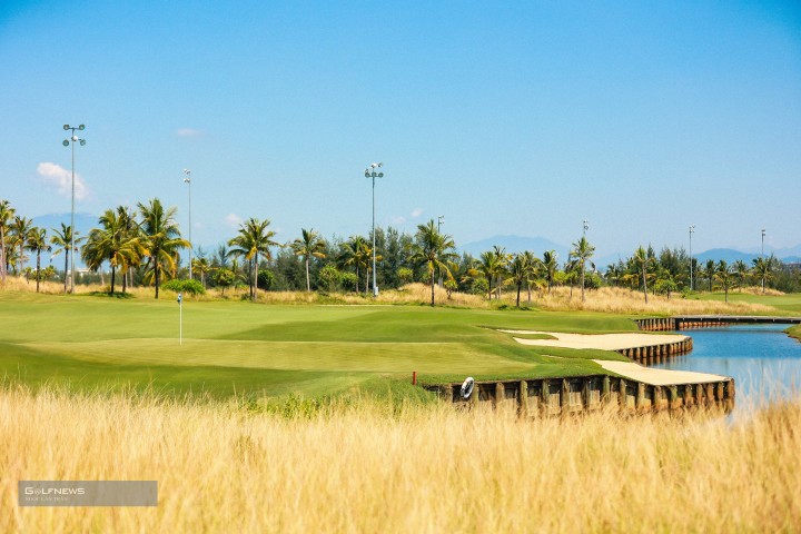 Hố 18 sân Nicklaus thuộc BRG Đà Nẵng Golf Resort - Nơi diễn ra giải BRG Open Golf Championship Danang 2022