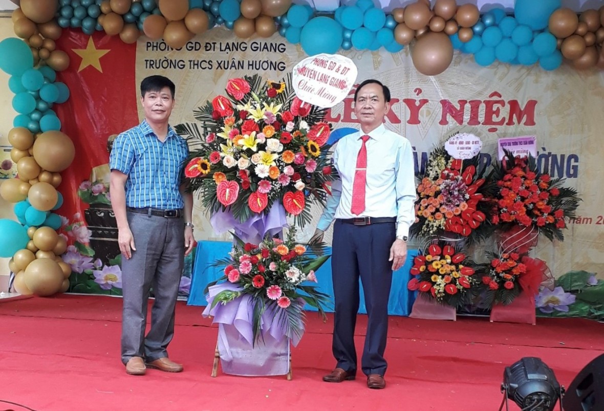 Trường THCS Xuân Hương (Lạng Giang - Bắc Giang): 30 năm xây dựng và phát triển