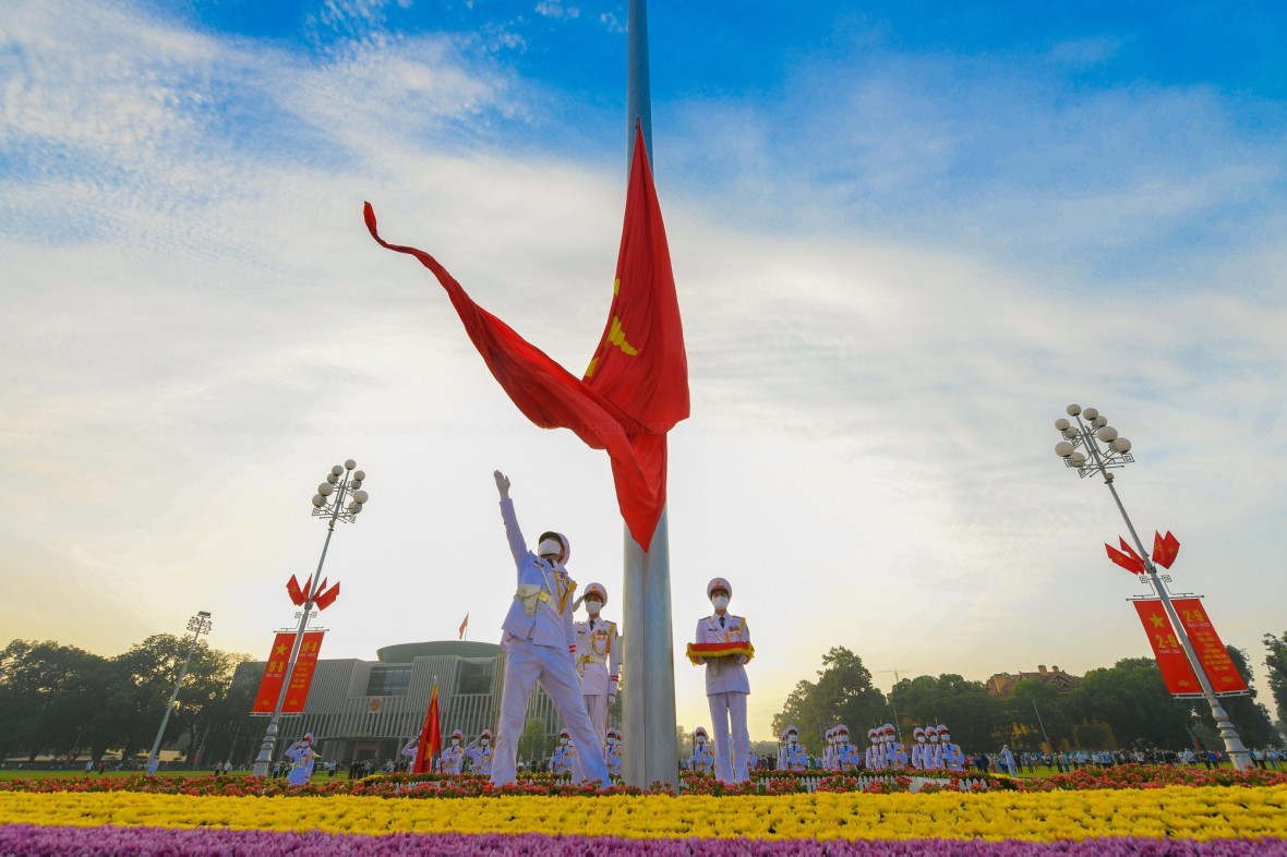 Thiêng liêng nghi lễ thượng cờ dịp Quốc khánh trên Quảng trường Ba Đình