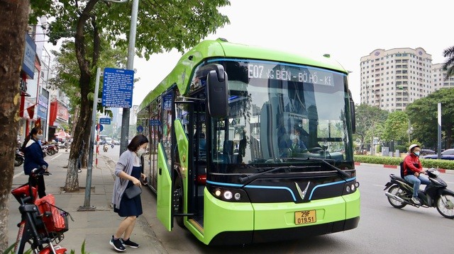 Triển vọng về xe buýt sử dụng năng lượng sạch