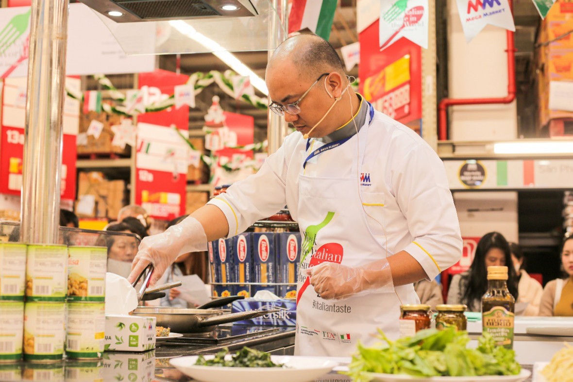 Đa dạng thực phẩm nhập khẩu trong “Tuần lễ ẩm thực Ý” tại Việt Nam
