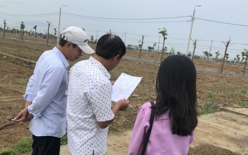 TS Nguyễn Văn Đính: “Thị trường bất động sản năm 2023 sẽ không rơi vào trạng thái sốt đất như năm 2022”