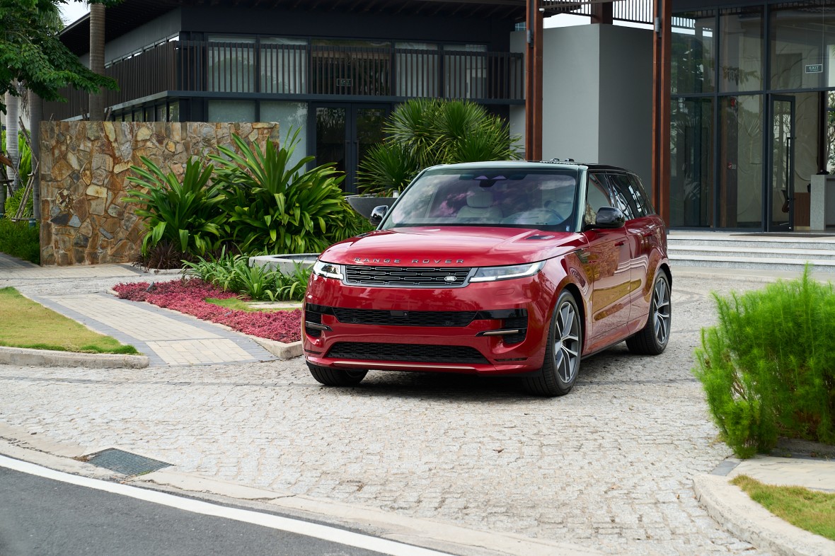 Range Rover 2023 ra mắt Việt Nam, giá từ 7,329 tỷ đồng