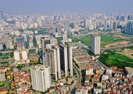 Phải tích cóp hơn 20 năm người dân mới mua được 1 căn chung cư tại Hà Nội