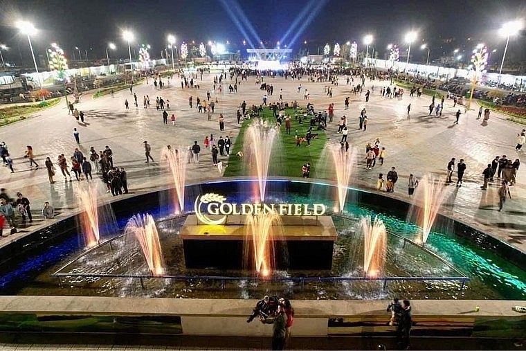 Golden Field đã trở thành điểm hẹn văn hóa mới của tỉnh Yên Bái.