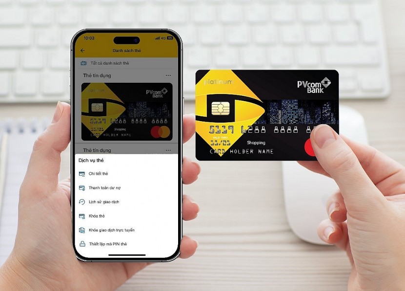 Chủ thẻ PVcomBank có thể chủ động thiết lập mã PIN thẻ mới ngay trên PV Mobile Banking