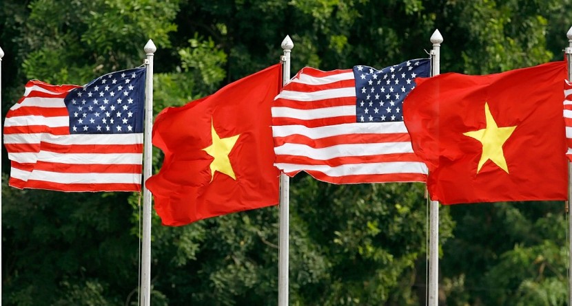 Quan hệ hợp tác kinh tế - thương mại giữa Việt Nam và Hoa Kỳ hiện nay rất năng động và ngày càng mạnh mẽ. Hoa Kỳ là một trong những nhà đầu tư nước ngoài hàng đầu và là thị trường xuất khẩu lớn nhất của Việt Nam. Mối quan hệ kinh doanh sôi động giữa Hoa Kỳ và Việt Nam là một trong những dòng chảy thương mại quan trọng nhất của thế giới.