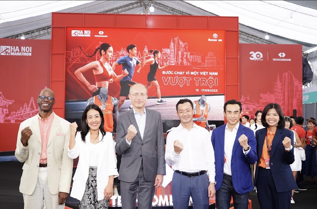 Hơn 9.000 vận động viên từ 39 nước tham gia Hà Nội Marathon Techcombank