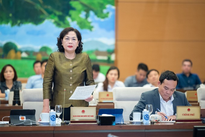 Thống đốc Nguyễn Thị Hồng: 'Chưa có quy định xử lý triệt để sở hữu chéo giữa các ngân hàng'
