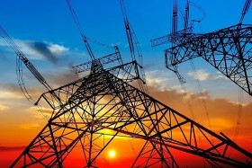 Một số cổ phiếu ngành Điện có thể hưởng lợi từ dự án đường dây 500 kV mạch 3