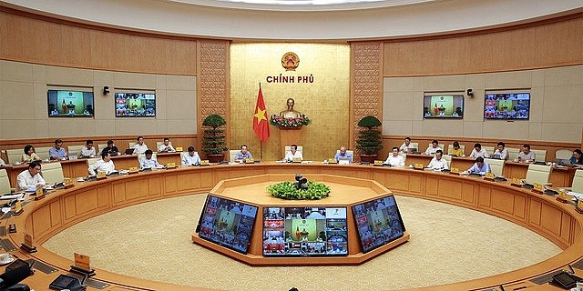 Phó Thủ tướng Trần Hồng Hà yêu cầu các bộ, ngành, địa phương chỉ rõ khó khăn trong giải ngân vốn đầu tư công thuộc cấp nào và đề xuất giải quyết bằng các giải pháp và biện pháp cụ thể - Ảnh: VGP/Minh Khôi