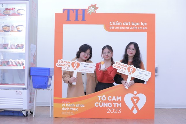 &apos;Tô cam cùng TH 2023 - Chung tay vì hạnh phúc đích thực của phụ nữ và trẻ em Việt Nam&apos;
