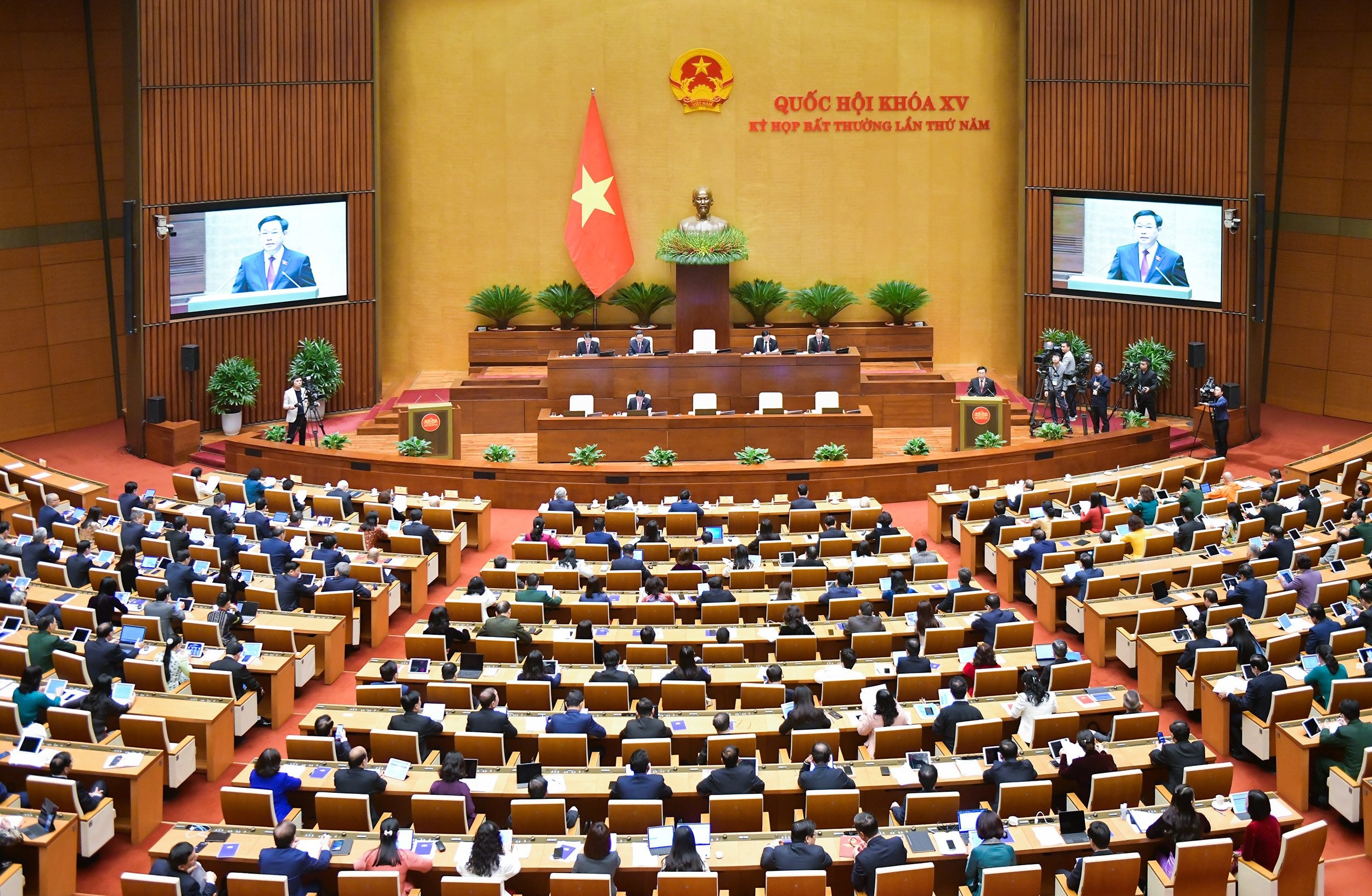 Quốc hội khai mạc kỳ họp bất thường lần thứ 5