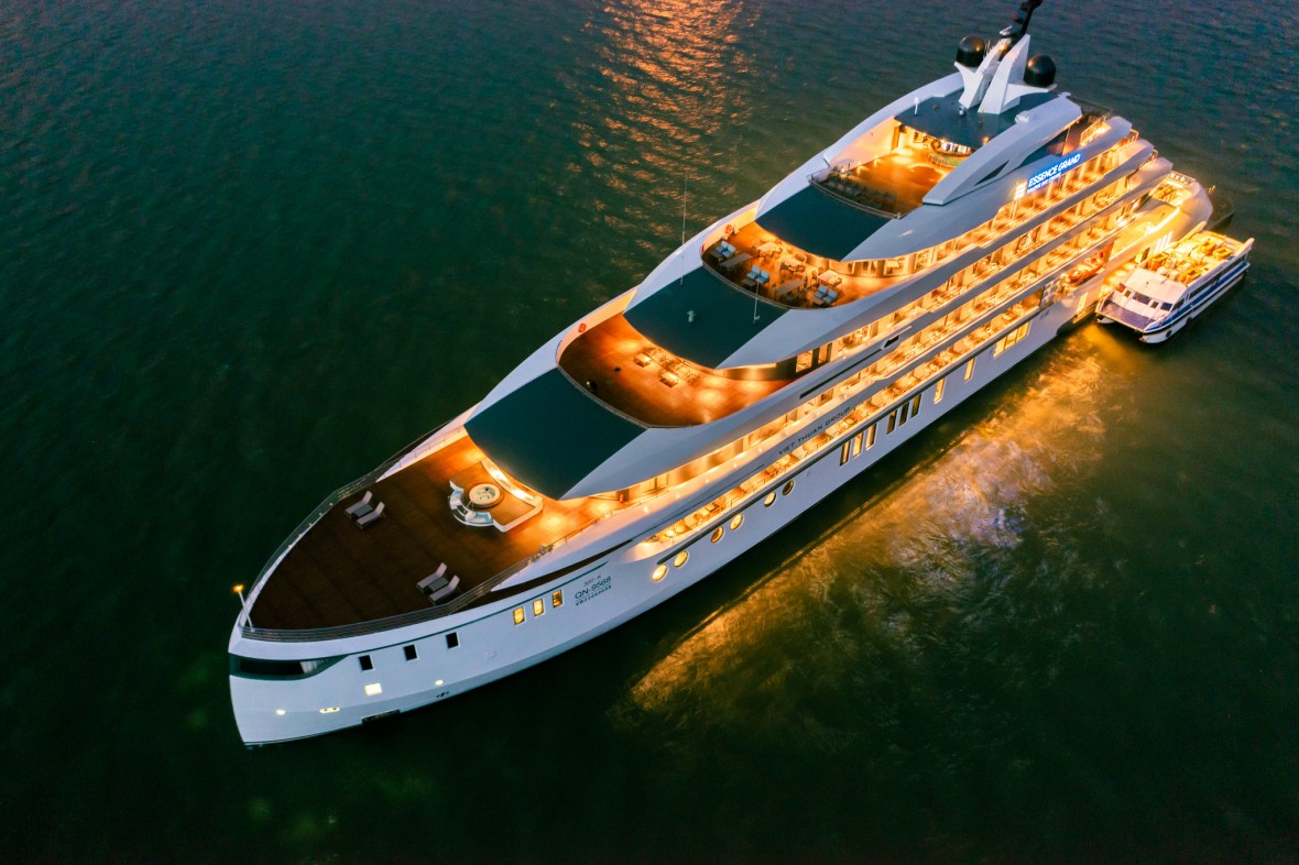 Hương Xuân Vị Tết với Essence Grand Cruise