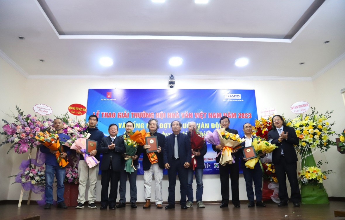 Hội Nhà văn Việt Nam trao giải thưởng văn học năm 2023