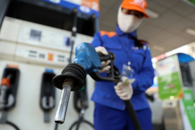 Bộ Công Thương tiến hành thanh tra một loạt doanh nghiệp xăng dầu