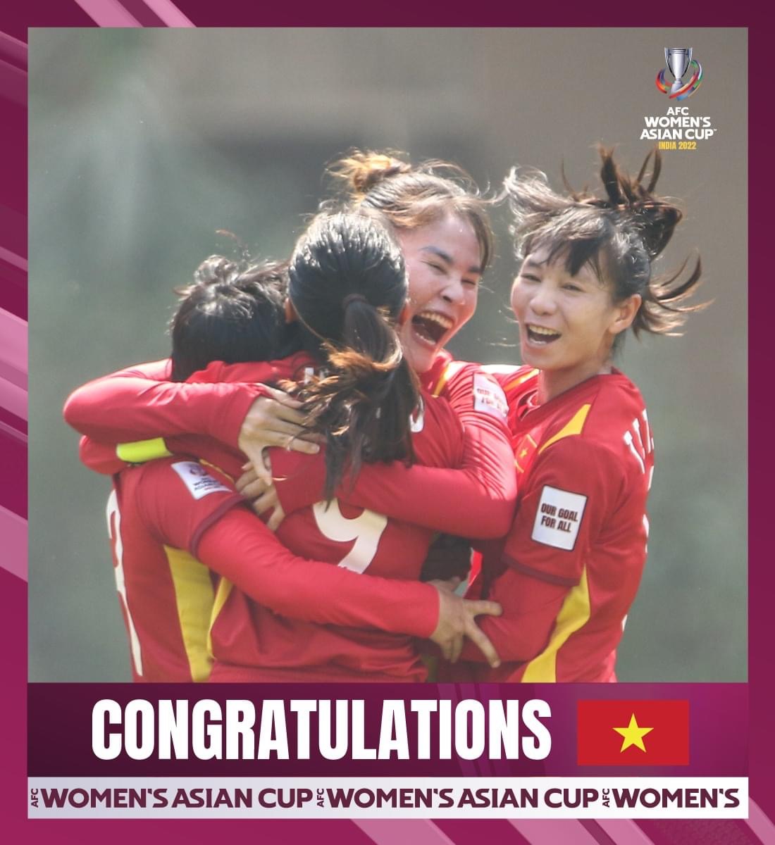Đội tuyển nữ Việt Nam được tặng huân chương Lao động hạng nhất