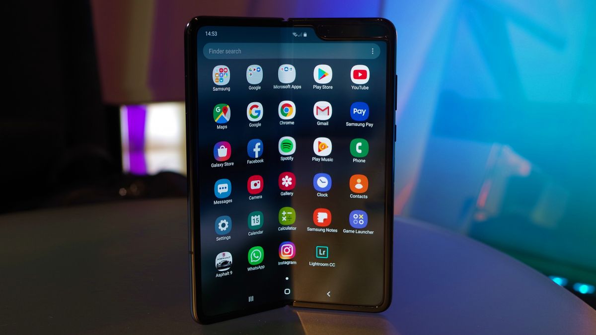 Samsung hoãn ra mắt siêu phẩm điện thoại gập tại Mỹ