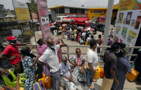 Sri Lanka tuyên bố vỡ nợ