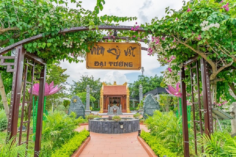 Kỷ niệm 68 năm chiến thắng Điện Biên Phủ (07/05/1954 – 07/05/2022)   
 Từ lời căn dặn của Đại tướng Võ Nguyên Giáp đến Vườn kỷ vật ở KCN sinh thái Na