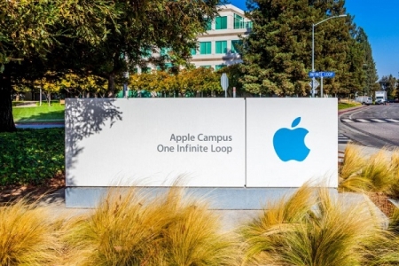 Apple tiến sát mốc công ty nghìn tỉ USD đầu tiên