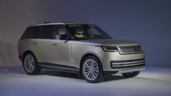 Range Rover thế hệ mới ra mắt Việt Nam, giá thấp nhất hơn 11 tỷ đồng