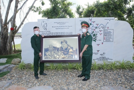 Bản đồ chiến dịch Điện Biên Phủ bằng cây xanh tại KCN Nam Cầu Kiền:   
Kiến tạo giá trị lịch sử vượt thời gian