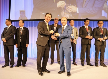 Việt Nam được trao 4 giải thưởng công nghệ thông tin quốc tế