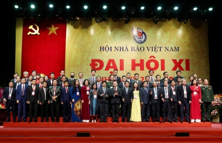 Thường trực Ban Bí thư Võ Văn Thưởng:   
 Phấn đấu để Hội Nhà báo Việt Nam thực sự là ‘ngôi nhà chung ấm áp’ của hội viên